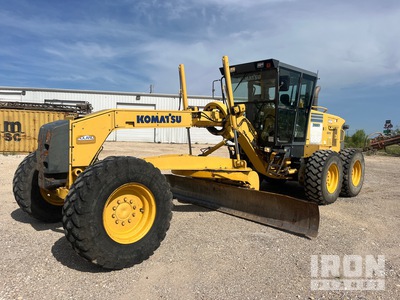 2007 Komatsu GD655-3E0 Motoniveladora