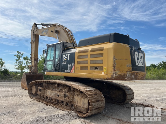 EXCAVADORA 2016 CATERPILLAR 352F