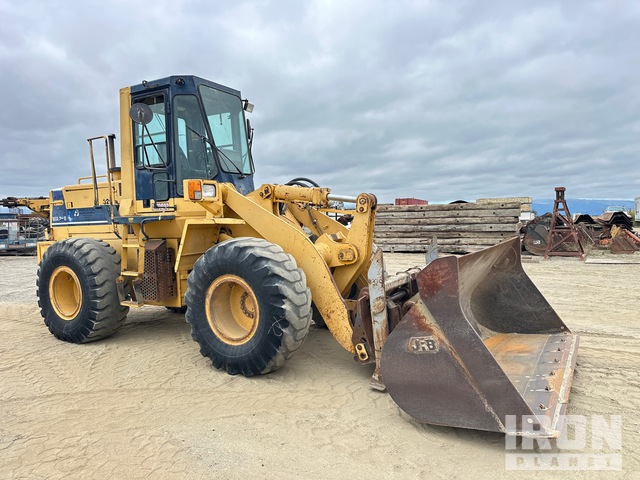 CARGADOR FRONTAL KOMATSU WA2501