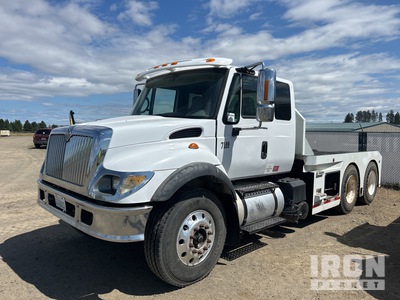 2007 International 7500 6x4 T/A RV Hauler Ciężarówka z płaską platformą