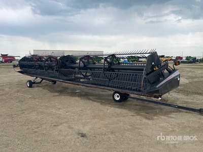 2003 MacDon 972 36 ft Draper Maaikop