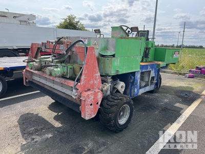 Somero STS 130 Topping Spreader Concrete Screed