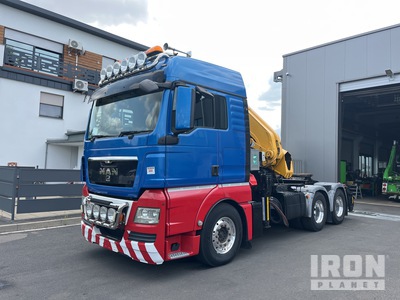 2011 MAN TGX26.480 6x4 with 2009 BS BS680 32 Ton Sleeper Truck Tractor with Crane/ Truck Tractor w/Crane