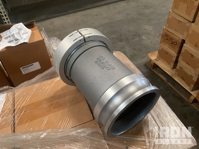 (30) W.H Smith 6FSCX6MCL Straight Hose to Boss Adapters