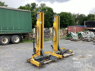 (2) SEFAC 1600M65 Lifts
