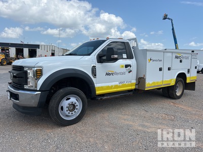 2018 Ford F-550 XL 4x4 Lube Truck