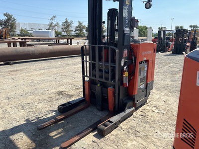 2018 Toyota 9BRU18 3500 lb Reach Truck