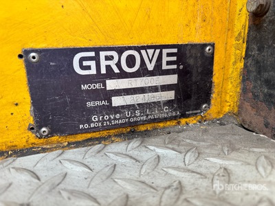 1999 Grove RT700E 4x4x4 Rough Terrain Crane