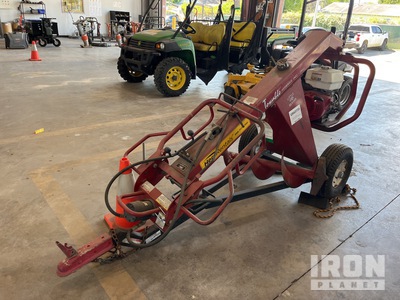 Little Beaver Towable Hydraulic Earth Drill Power Auger