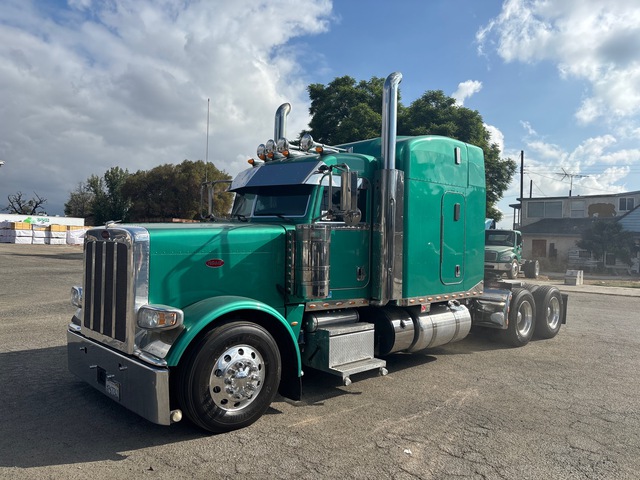 2020 Peterbilt 389 6x4 T/A Sleeper Truck Tractor