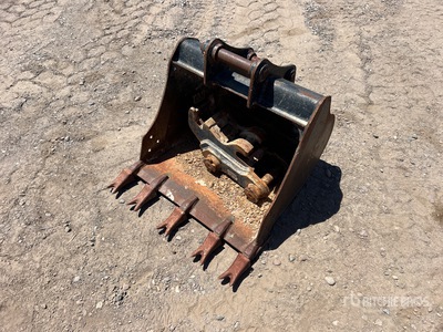 Quantity of (3) 28 in Digging 17in, 23in