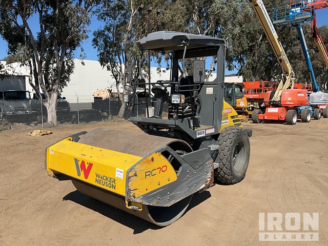 Wacker Rd7 Hs Compactor 2021 Wacker Neuson RC 70 Smooth Drum Compactor | Ritchie Bros. Auctioneers