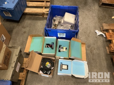 (3) Flow Controllers, (1) Transducer & ( 1) Sierra Instrument