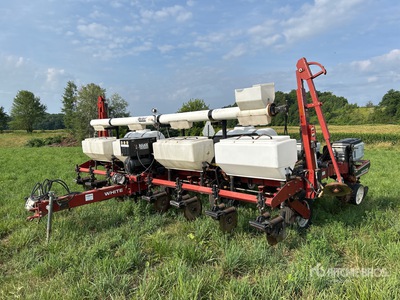 White 6600 8 Row Corn Planter Varios equipamientos de agricultura