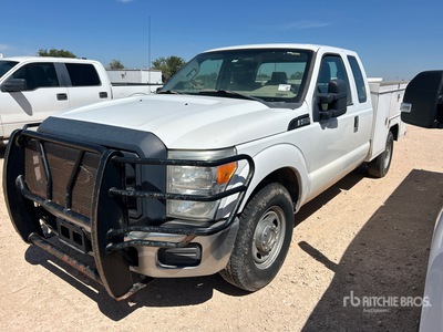2012 Ford F-250 4x2 Extended Cab Utility Truck (Inoperable)