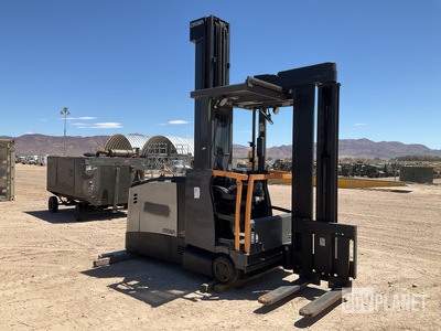 Crown TSP6000-30 Electric Forklift