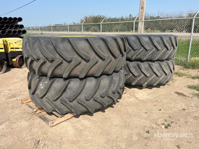 Quantity of (4) Goodyear Optitrac 620/70R46 Neumáticos - Fits John Deere 4940