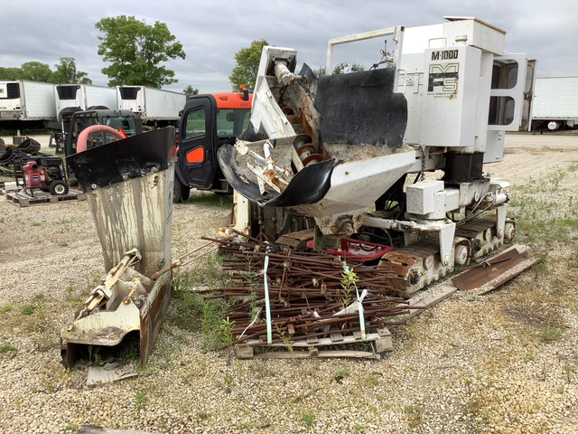 1996 Miller Formless M-1000 Curb and Gutter Machine