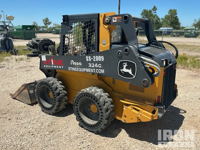 MINI CARGADOR SOBRE RUEDAS 2021 JOHN DEERE 324G