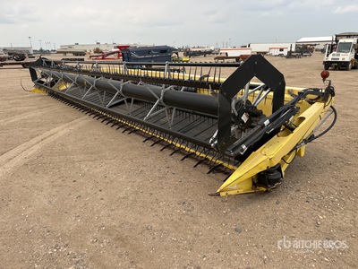 2003 Honey Bee SP36 36 ft Draper Combine Header