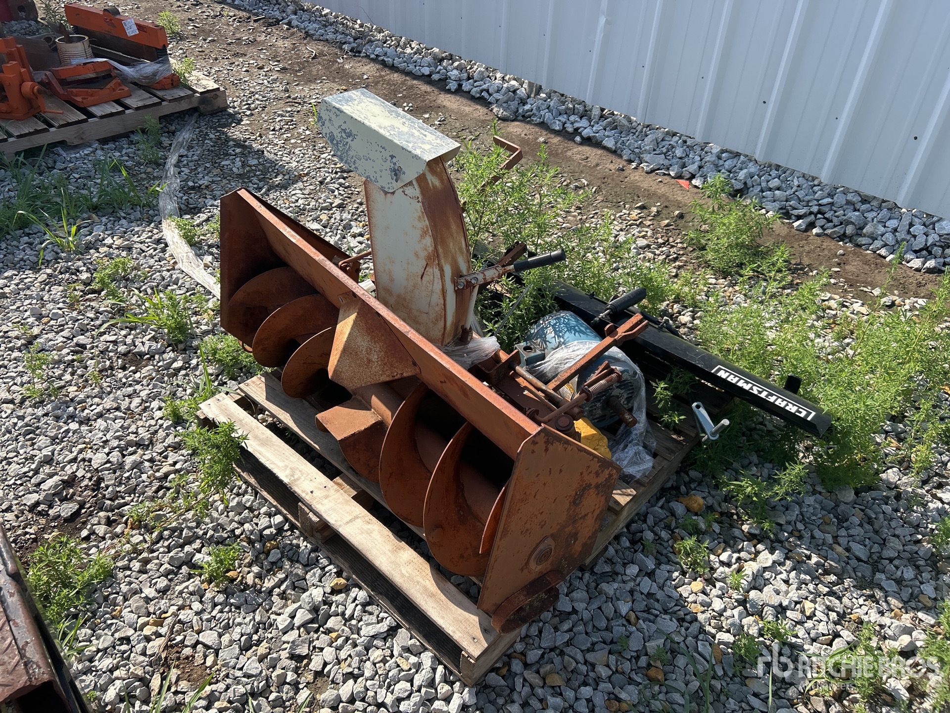 2 Motors - snowblower blade and misc items