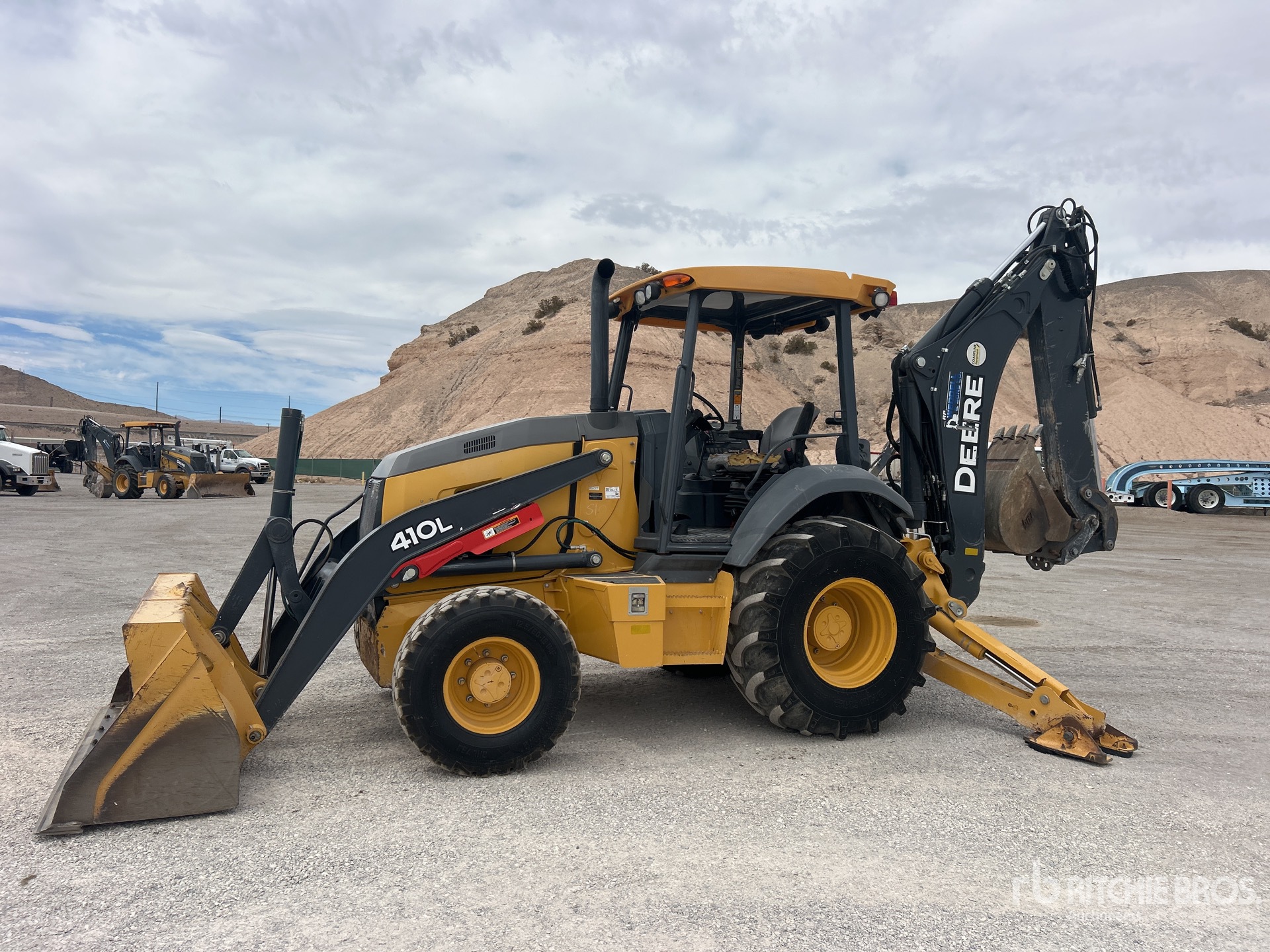 2019 John Deere 410L を見 Backhoe Loader
