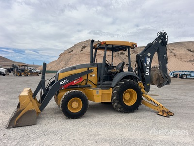 2019 John Deere 410L Retroexcavadora