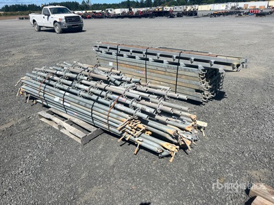 Quantity of (2) Pallets of Gerüst