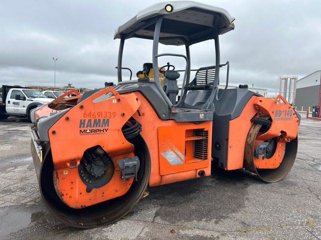 2012 Hamm HD140