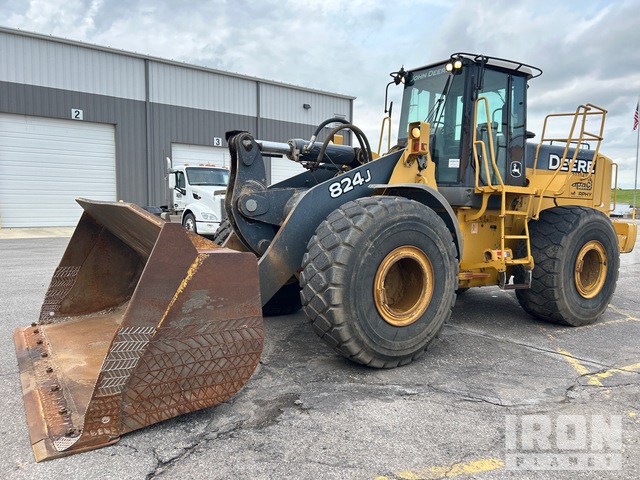 CARGADOR FRONTAL 2006 JOHN DEERE 824J