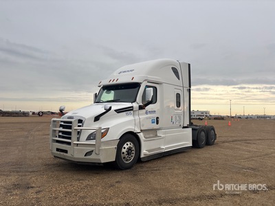 2022 Freightliner Cascadia 126 6x4 Sleeper Truck Tractor