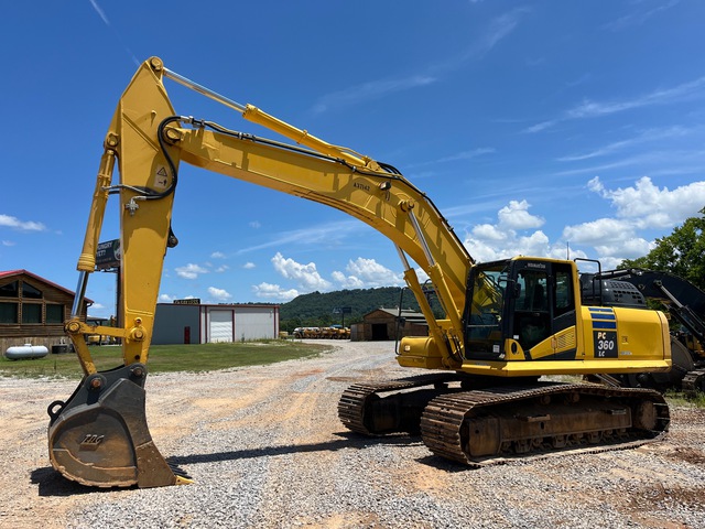 2019 Komatsu PC360LC-11