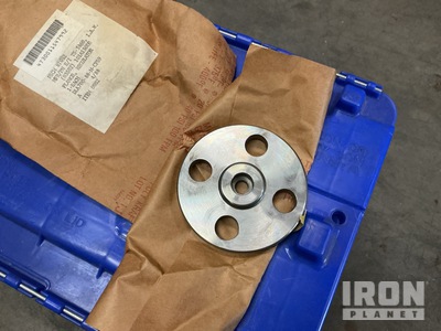 (15) TS-3860 Flanges