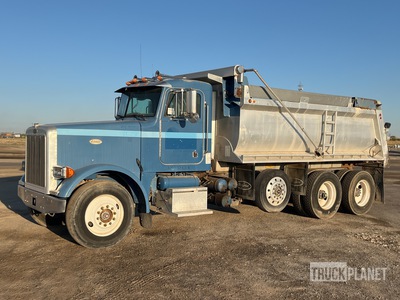 1997 Peterbilt 378 8x4 Transfer 3-Achs Kipper-Lkw