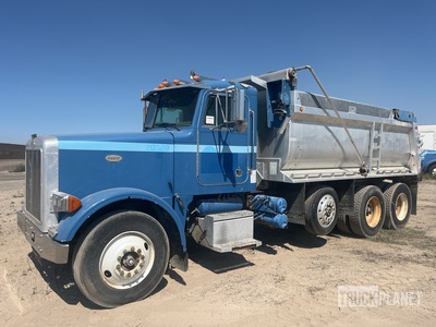1996 Peterbilt 378 8x4 Transfer 3-Achs Kipper-Lkw