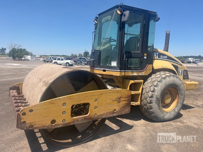 2005 Cat CS563E Smooth Drum Compactor