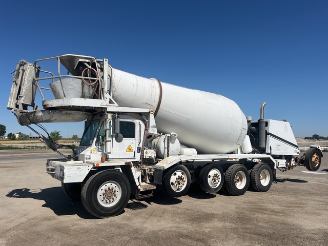 1999 Oshkosh S-2146 12x6 Front Discharge Mixer Truck 1999 Oshkosh S-2146 12x6 Front Discharge Mixer Truck