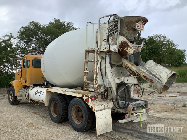 CAMIóN REVOLVEDOR 2013 PETERBILT MCNEILUS