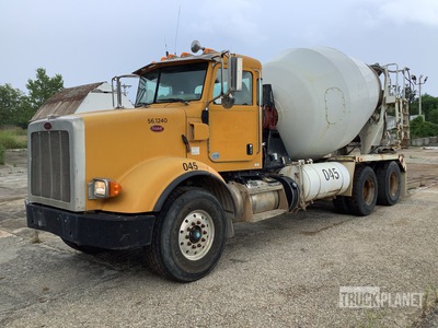 2013 Peterbilt 365 6x4 Camion malaxeur
