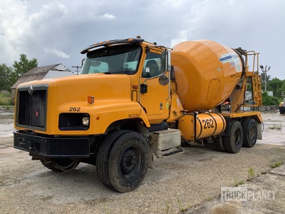 2007 International 5600i 6x4 Camion malaxeur