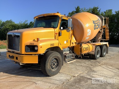 2007 International 5600i 6x4 Camion malaxeur