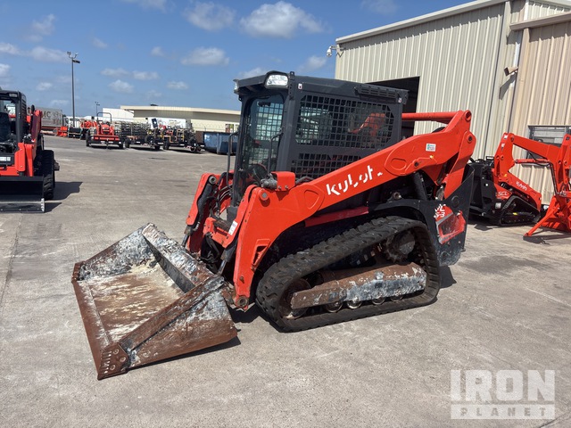 MINI CARGADOR SOBRE ORUGAS KUBOTA SVL753