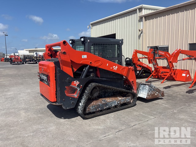 MINI CARGADOR SOBRE ORUGAS KUBOTA SVL753