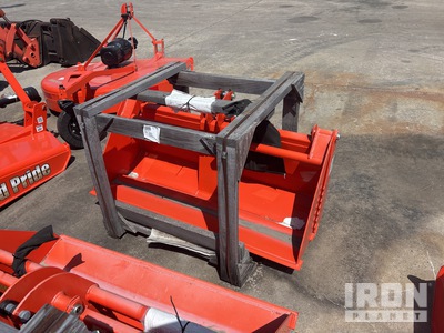 Land Pride CB0654 54 in Multipurpose grapple bucket Bucket (Unused)