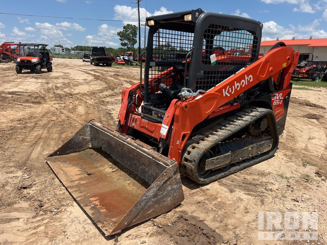 MINI CARGADOR SOBRE ORUGAS 2024 KUBOTA SVL652