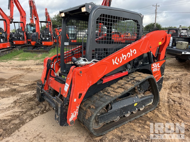 MINI CARGADOR SOBRE ORUGAS 2024 KUBOTA SVL652