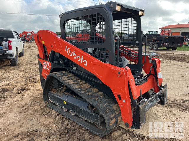 MINI CARGADOR SOBRE ORUGAS 2024 KUBOTA SVL652