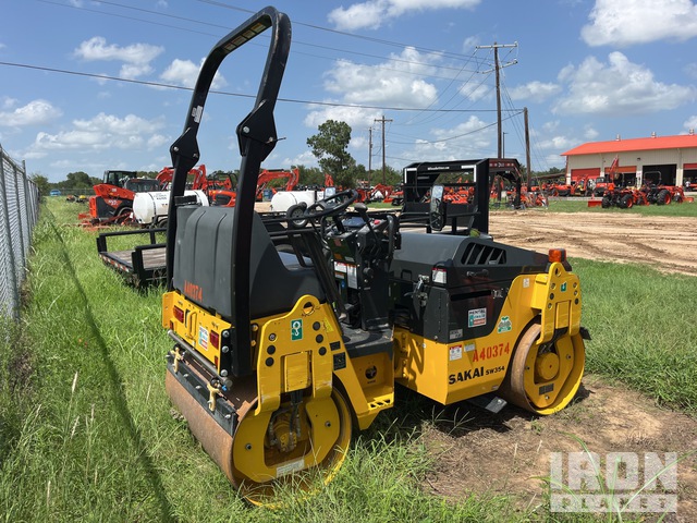 COMPACTADOR 2023 SAKAI SW354