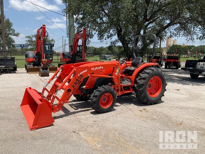 Kubota Mx5400HST 4WD Utility Tractor