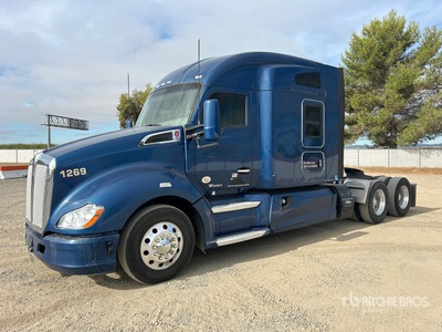 2017 Kenworth T680 6x4 Sleeper Prime Mover